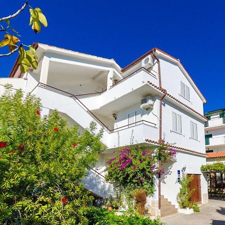 Apartments Anica J Lopar Ngoại thất bức ảnh