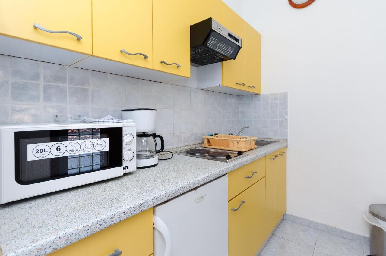 Apartments Anica J Lopar Ngoại thất bức ảnh