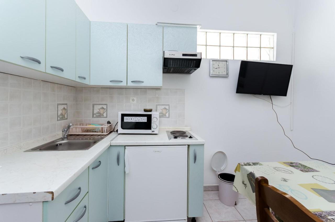 Apartments Anica J Lopar Ngoại thất bức ảnh