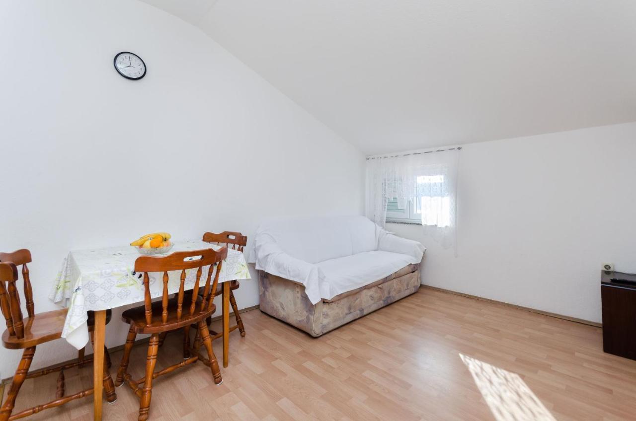 Apartments Anica J Lopar Ngoại thất bức ảnh