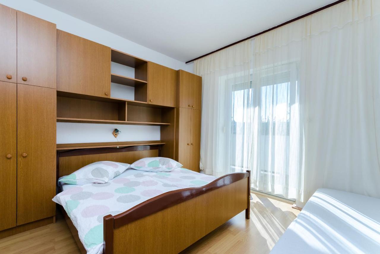 Apartments Anica J Lopar Ngoại thất bức ảnh